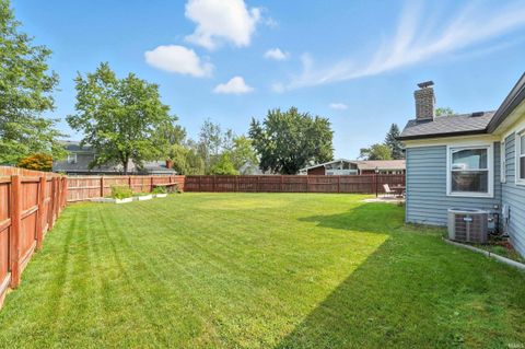 Tiny photo for 1021 Wingate Drive, Fort Wayne, IN 46845 (MLS # 202609038)