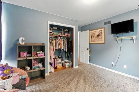 Tiny photo for 1021 Wingate Drive, Fort Wayne, IN 46845 (MLS # 202609038)