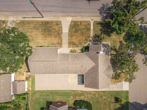 Tiny photo for 15 E Fletchall Street, Poseyville, IN 47633 (MLS # 202637955)