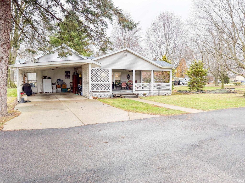 Photo of 299 Grant Street, Rome City, IN 46784 (MLS # 202547500)