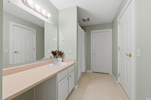 Tiny photo for 2024 Worthington Drive, Fort Wayne, IN 46845 (MLS # 202611861)