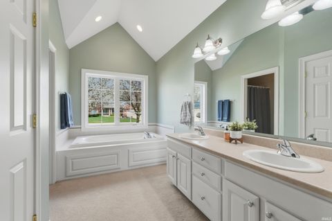 Tiny photo for 2024 Worthington Drive, Fort Wayne, IN 46845 (MLS # 202611861)