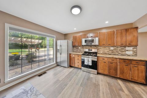 Tiny photo for 5266 Martin Road, Newburgh, IN 47630 (MLS # 202542820)