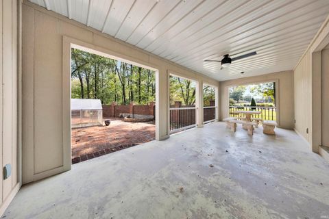 Tiny photo for 5266 Martin Road, Newburgh, IN 47630 (MLS # 202542820)