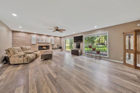 Tiny photo for 5266 Martin Road, Newburgh, IN 47630 (MLS # 202542820)