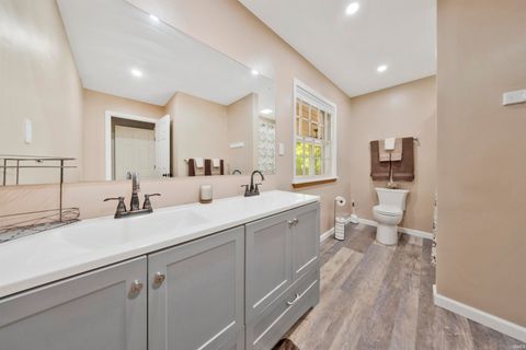 Tiny photo for 5266 Martin Road, Newburgh, IN 47630 (MLS # 202542820)