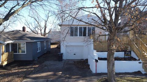 Tiny photo for 1110 S Courtland Street, Kokomo, IN 46902 (MLS # 202544251)
