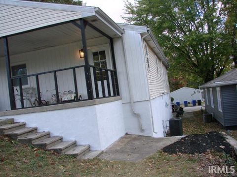 Tiny photo for 1110 S Courtland Street, Kokomo, IN 46902 (MLS # 202544251)