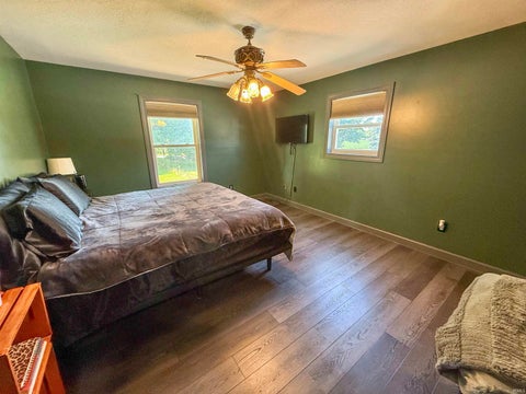 Tiny photo for 2250 E 600 S, Jonesboro, IN 46938 (MLS # 202631801)