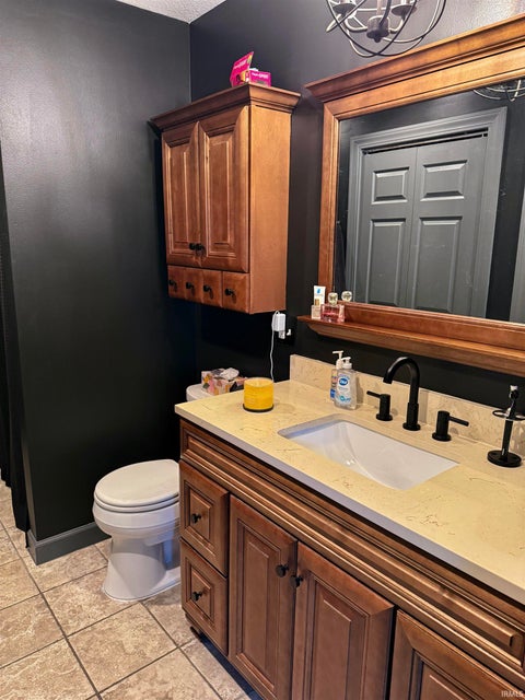 Tiny photo for 2250 E 600 S, Jonesboro, IN 46938 (MLS # 202631801)