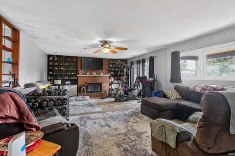 Tiny photo for 40 West Court, Lafayette, IN 47909 (MLS # 202634211)