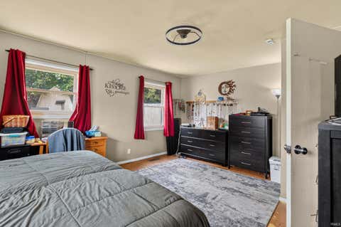 Tiny photo for 40 West Court, Lafayette, IN 47909 (MLS # 202634211)