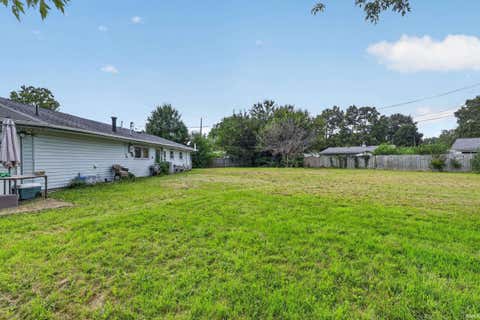Tiny photo for 40 West Court, Lafayette, IN 47909 (MLS # 202634211)