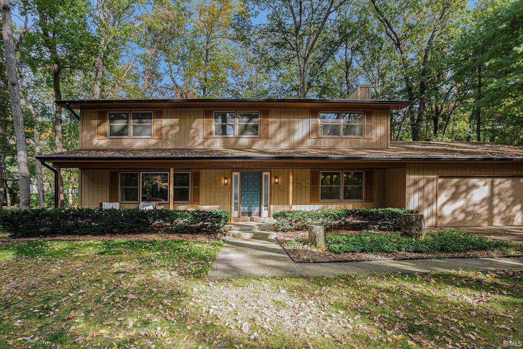 Photo of 50590 Tecumseh Drive, Granger, IN 46530 (MLS # 202541990)