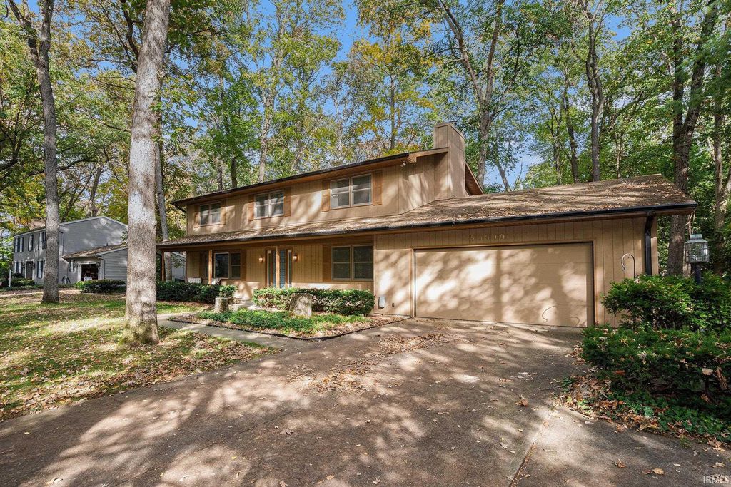 Photo of 50590 Tecumseh Drive, Granger, IN 46530 (MLS # 202541990)