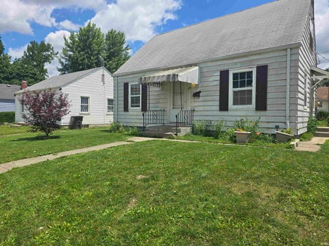 Tiny photo for 2119 Cozy Court, Fort Wayne, IN 46802 (MLS # 202627836)