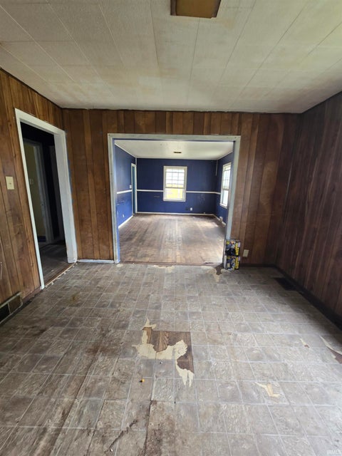 Tiny photo for 2119 Cozy Court, Fort Wayne, IN 46802 (MLS # 202627836)