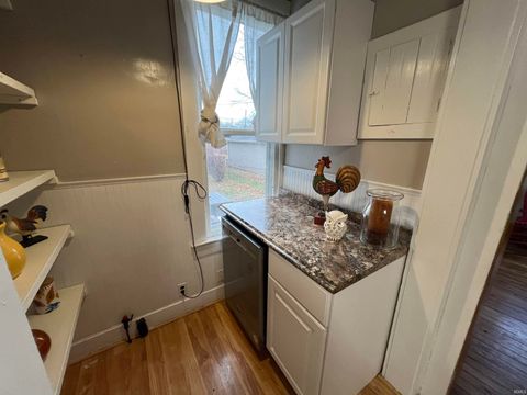 Tiny photo for 75 W 2nd Street, Peru, IN 46970 (MLS # 202538680)