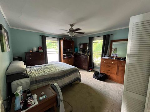Tiny photo for 75 W 2nd Street, Peru, IN 46970 (MLS # 202538680)