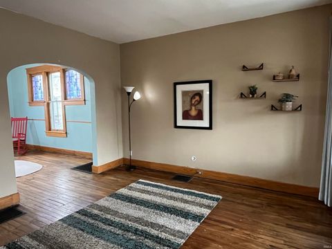 Tiny photo for 75 W 2nd Street, Peru, IN 46970 (MLS # 202538680)