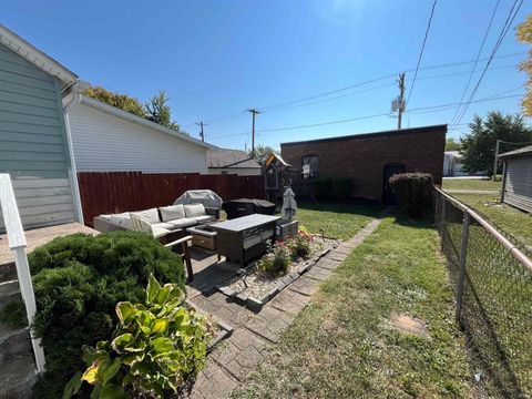 Tiny photo for 75 W 2nd Street, Peru, IN 46970 (MLS # 202538680)