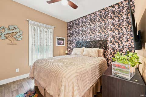 Tiny photo for 6099 N 950 E, North Webster, IN 46555 (MLS # 202630652)