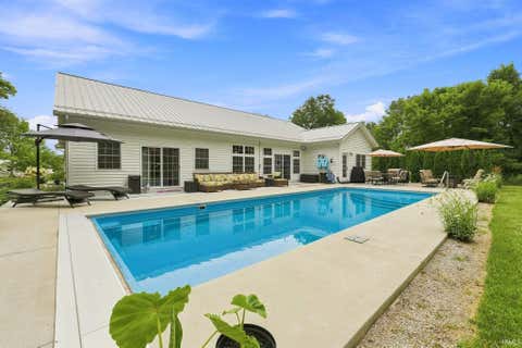 Tiny photo for 6099 N 950 E, North Webster, IN 46555 (MLS # 202630652)