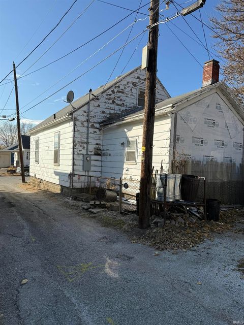Tiny photo for 11 S Brownell Street, Peru, IN 46970 (MLS # 202546425)