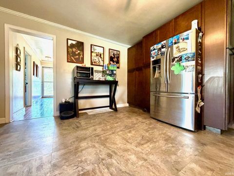 Tiny photo for 702 Pinhook Road, Bedford, IN 47421 (MLS # 202612514)