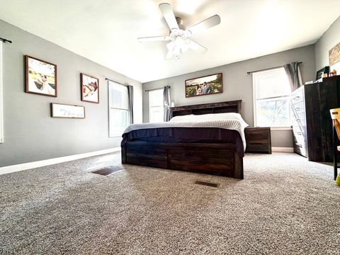 Tiny photo for 702 Pinhook Road, Bedford, IN 47421 (MLS # 202612514)