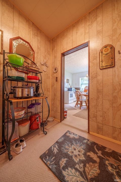 Tiny photo for 1335 S WASHINGTON Street, Kokomo, IN 46902 (MLS # 202529192)