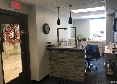 Tiny photo for 402 S Washington Street, Marion, IN 46952 (MLS # 202612751)