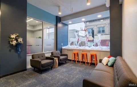 Tiny photo for 402 S Washington Street, Marion, IN 46952 (MLS # 202612751)