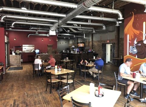 Tiny photo for 402 S Washington Street, Marion, IN 46952 (MLS # 202612751)