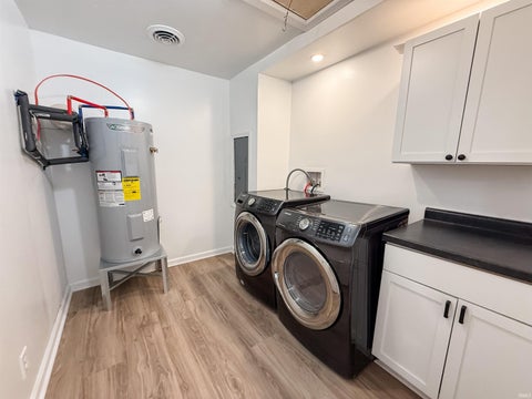 Tiny photo for 224 Madison Avenue, Peru, IN 46970 (MLS # 202634265)