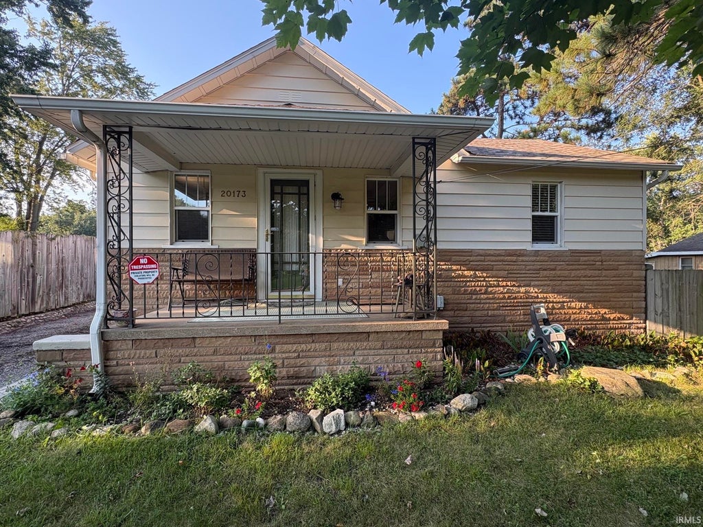 Photo of 20173 Brick Road, South Bend, IN 46637 (MLS # 202636381)