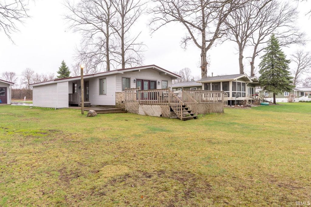 Photo of 6420 S 085 E, Wolcottville, IN 46795 (MLS # 202609859)