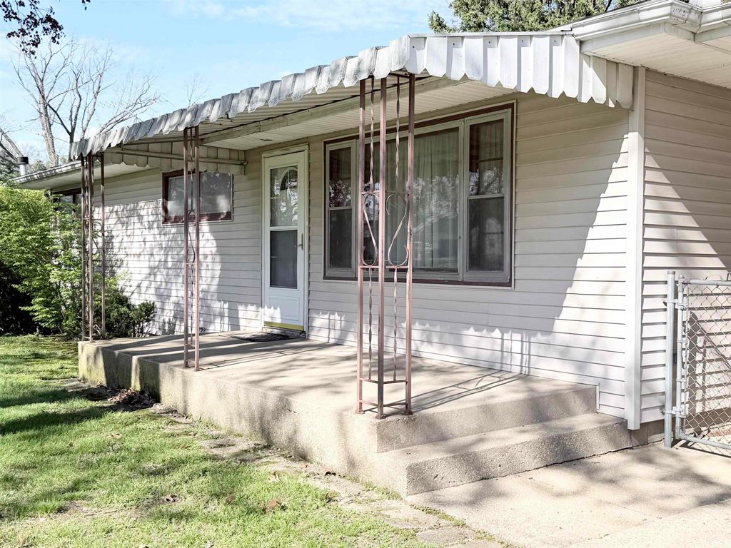 Photo of 57292 Poppy Road, South Bend, IN 46619 (MLS # 202614527)