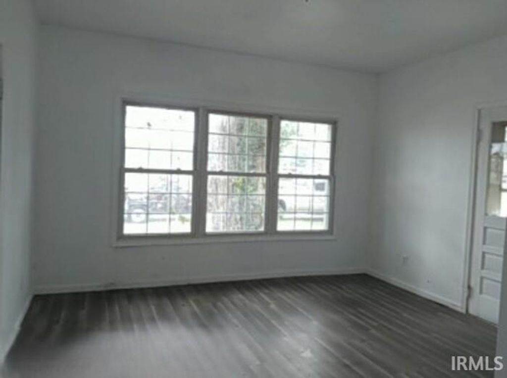 Photo of 6213 S 594 W, Warren, IN 46792 (MLS # 202548236)