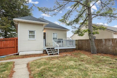 Tiny photo for 800 S 27th Street, Lafayette, IN 47904 (MLS # 202605357)