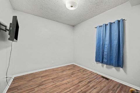 Tiny photo for 800 S 27th Street, Lafayette, IN 47904 (MLS # 202605357)