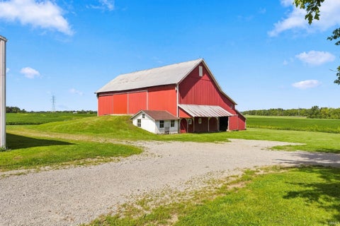 Tiny photo for 17728 Schroeder Road, Decatur, IN 46733 (MLS # 202638387)