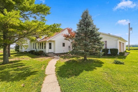 Tiny photo for 17728 Schroeder Road, Decatur, IN 46733 (MLS # 202638387)
