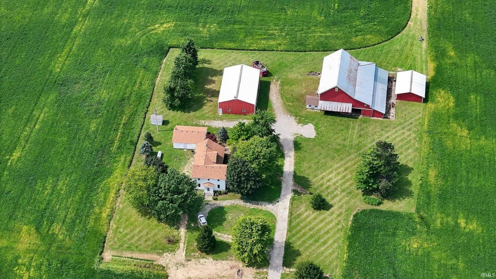 Photo of 17728 Schroeder Road, Decatur, IN 46733 (MLS # 202638387)