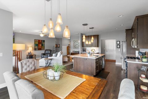 Tiny photo for 13476 Martingale Cove, Grabill, IN 46741 (MLS # 202611399)