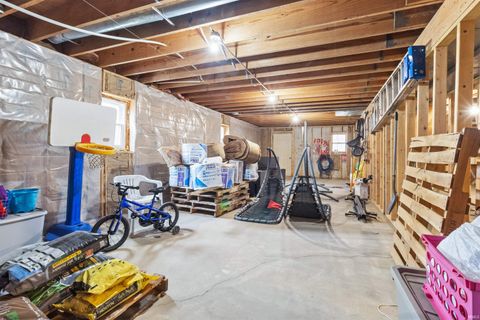 Tiny photo for 117 Woodruff Road, Wolcottville, IN 46795 (MLS # 202605673)