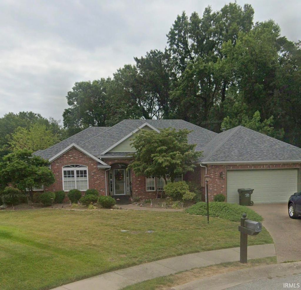 Photo of 8939 Windham Court, Evansville, IN 47725 (MLS # 202613986)