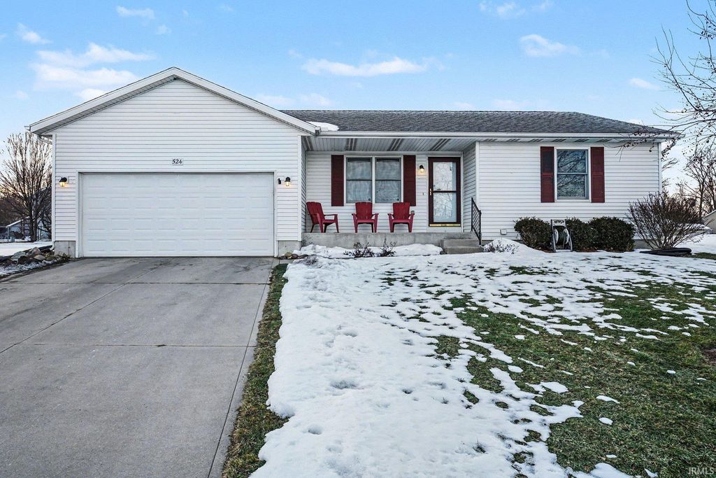 Photo of 524 Fescue Court, Goshen, IN 46528 (MLS # 202604512)