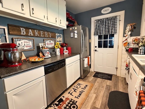 Tiny photo for 2502 I Street, Bedford, IN 47421 (MLS # 202638889)