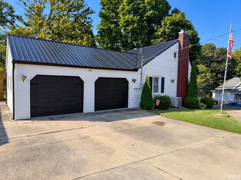 Tiny photo for 2502 I Street, Bedford, IN 47421 (MLS # 202638889)